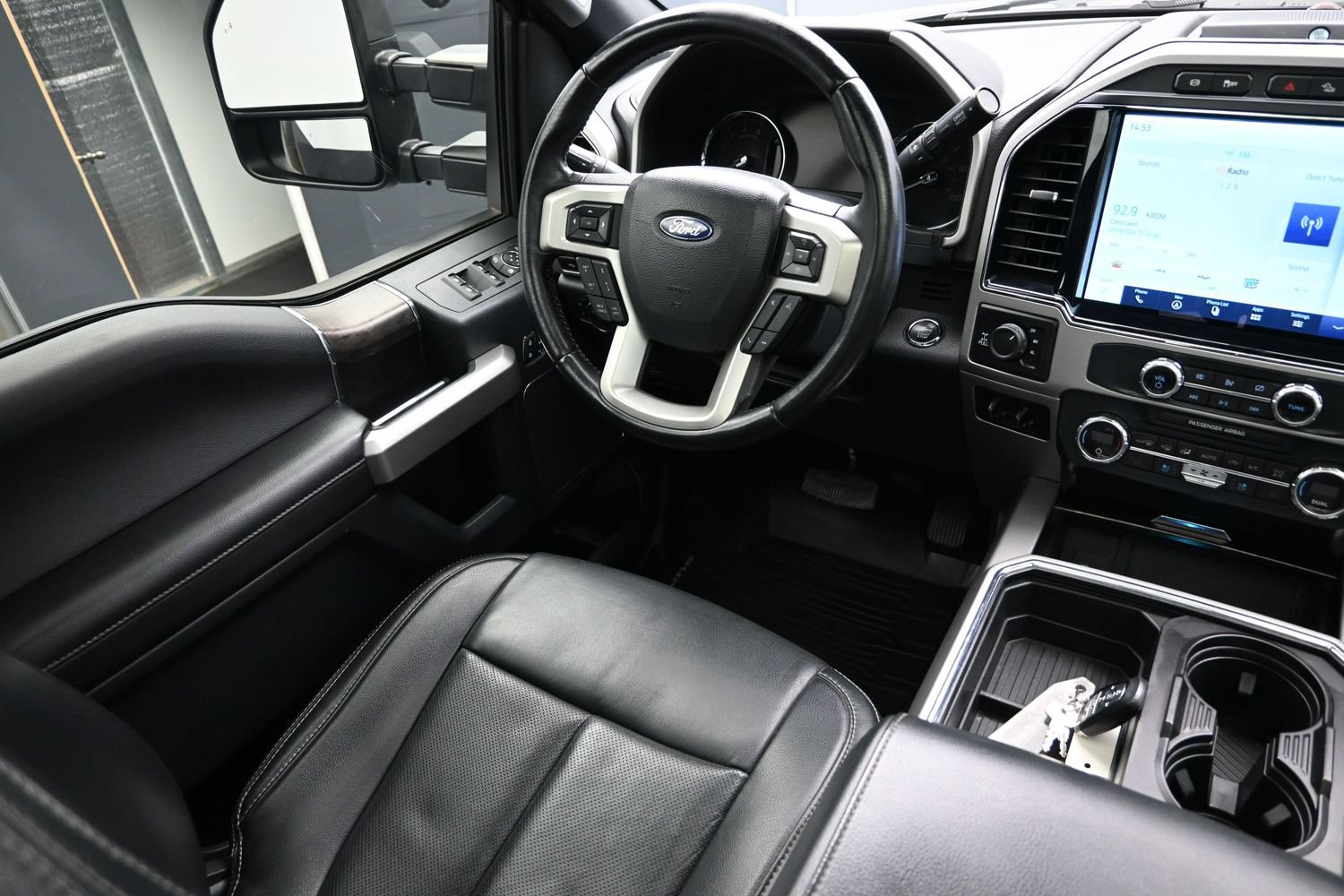 Used 2022 Ford F250 Lariat w/ Tremor Off-Road Package AWD/4WD image 24