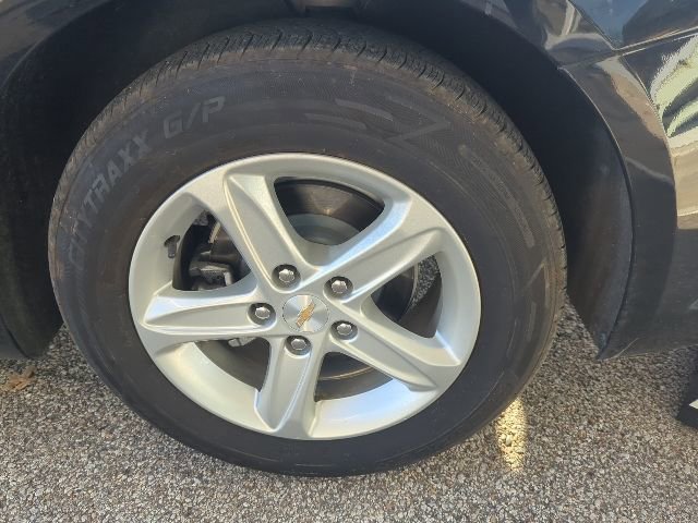 Used 2023 Chevrolet Malibu LT image 12