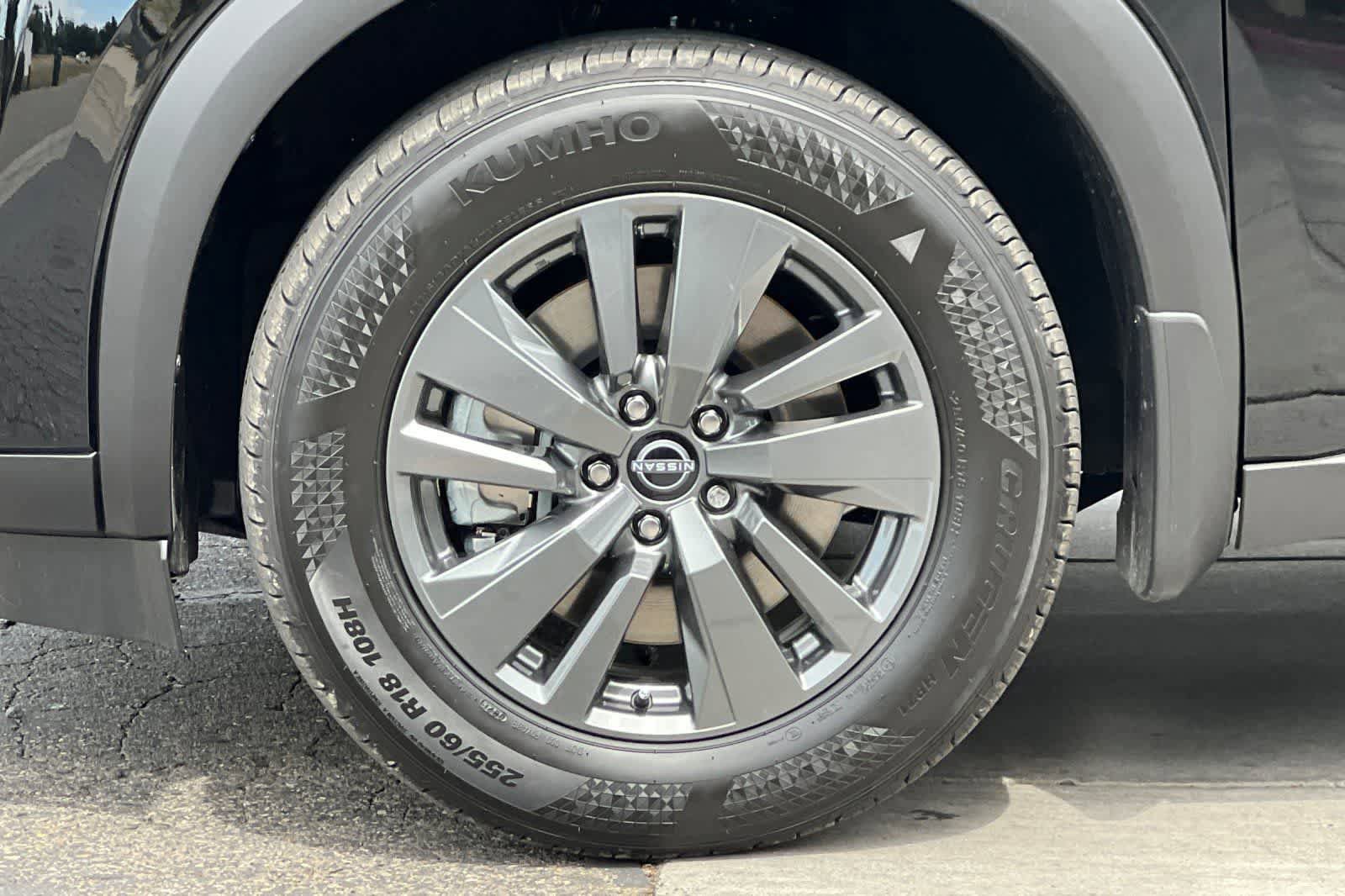 New 2026 Nissan Pathfinder SV AWD/4WD image 36