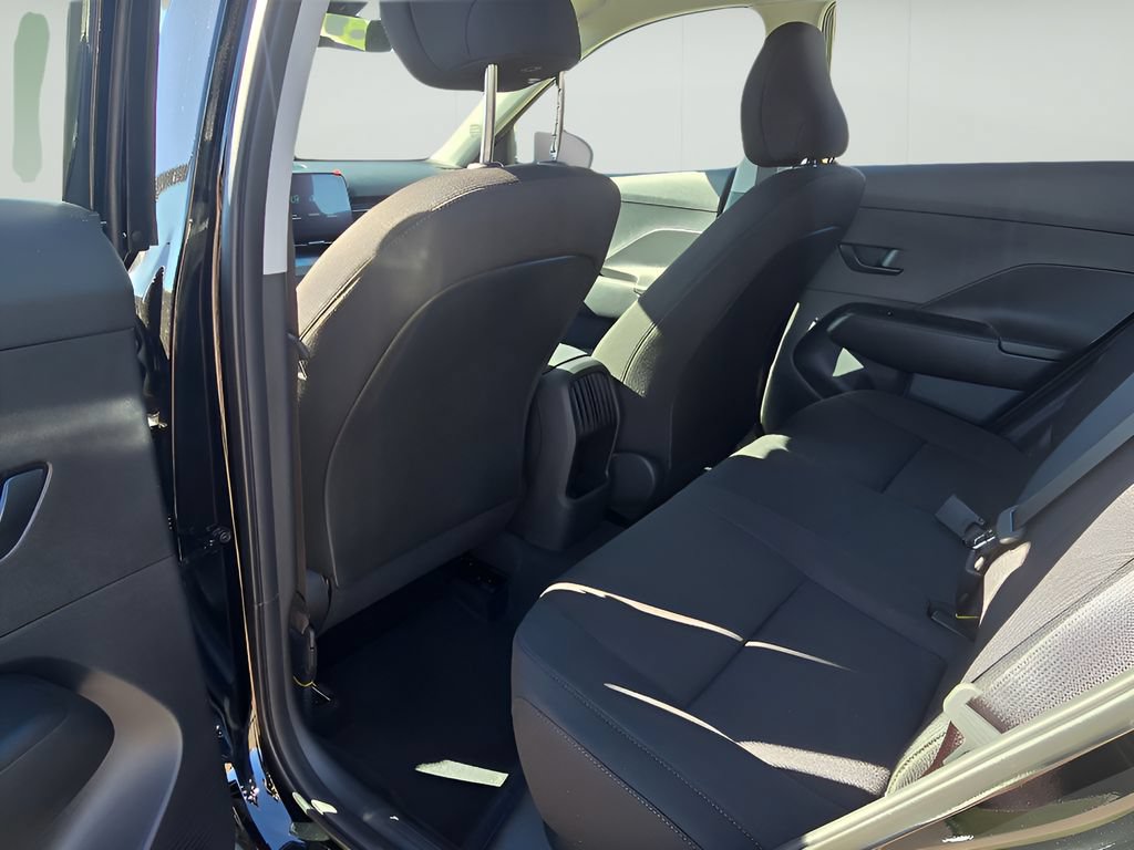 Used 2026 Hyundai Kona SE AWD/4WD image 13