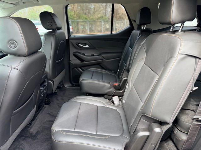 Used 2020 Chevrolet Traverse RS image 27