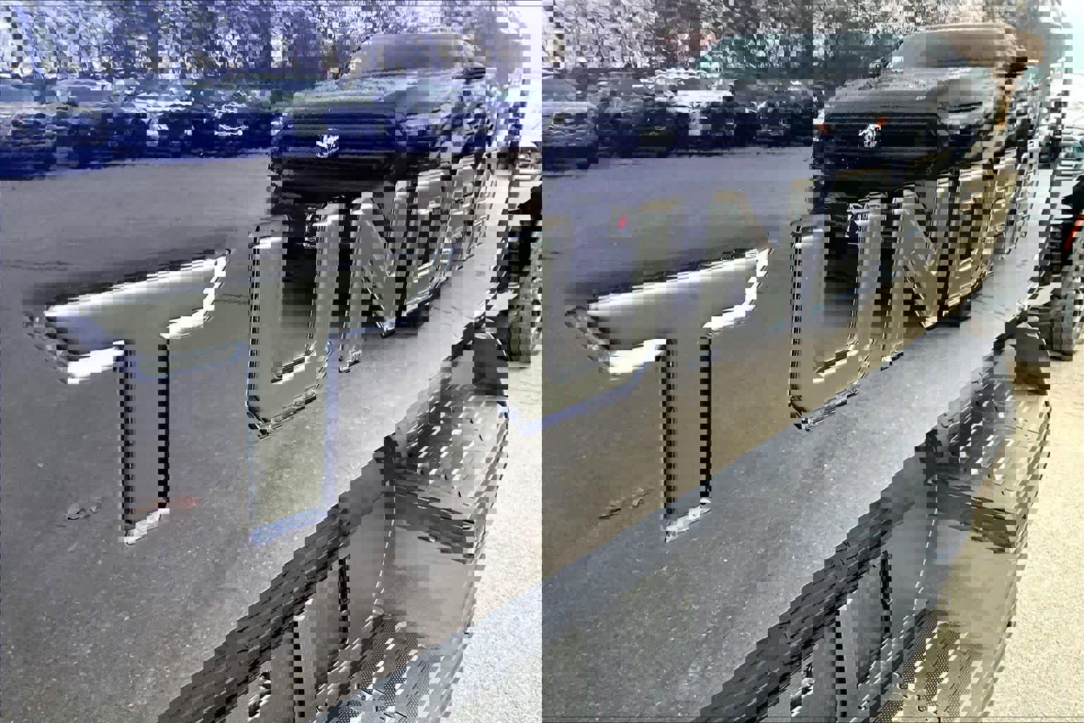 Used 2025 Toyota Tundra Limited image 10