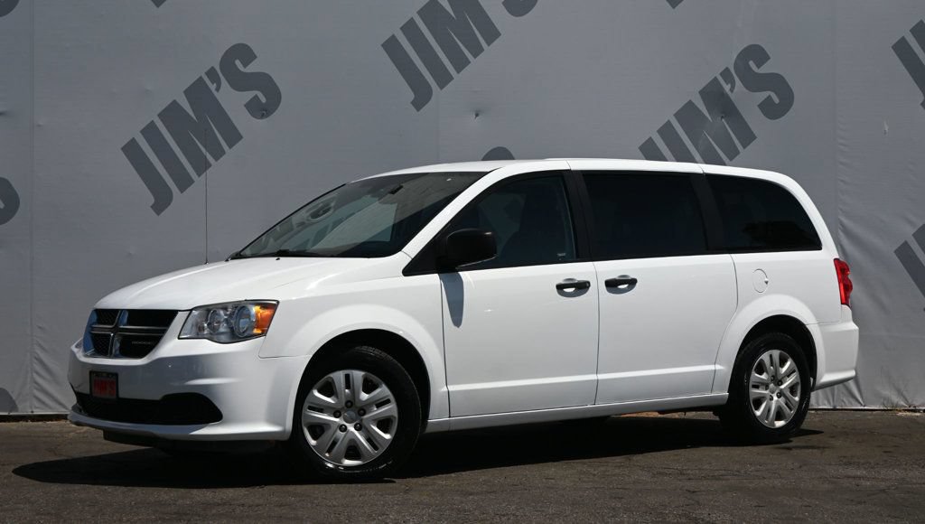 Used 2019 Dodge Grand Caravan SE w/ UConnect Hands-Free Group FWD image 1