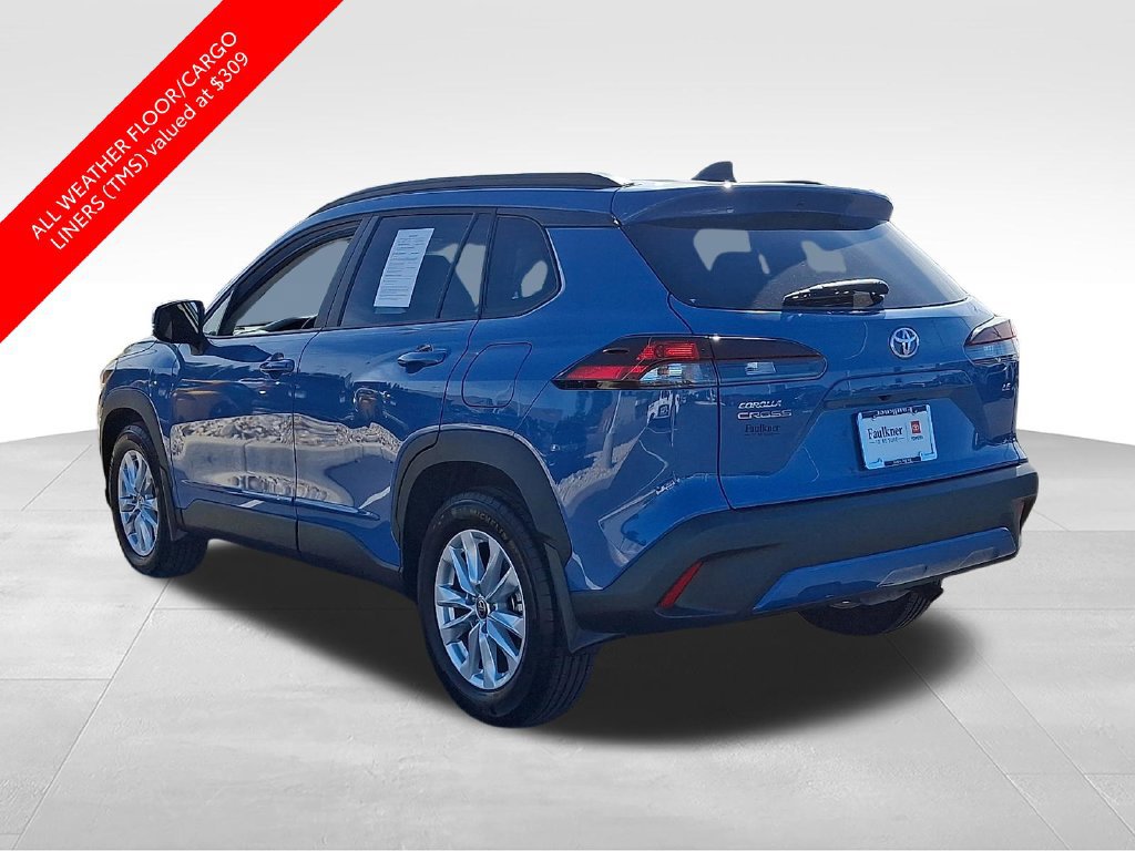 Certified 2026 Toyota Corolla Cross LE FWD image 6