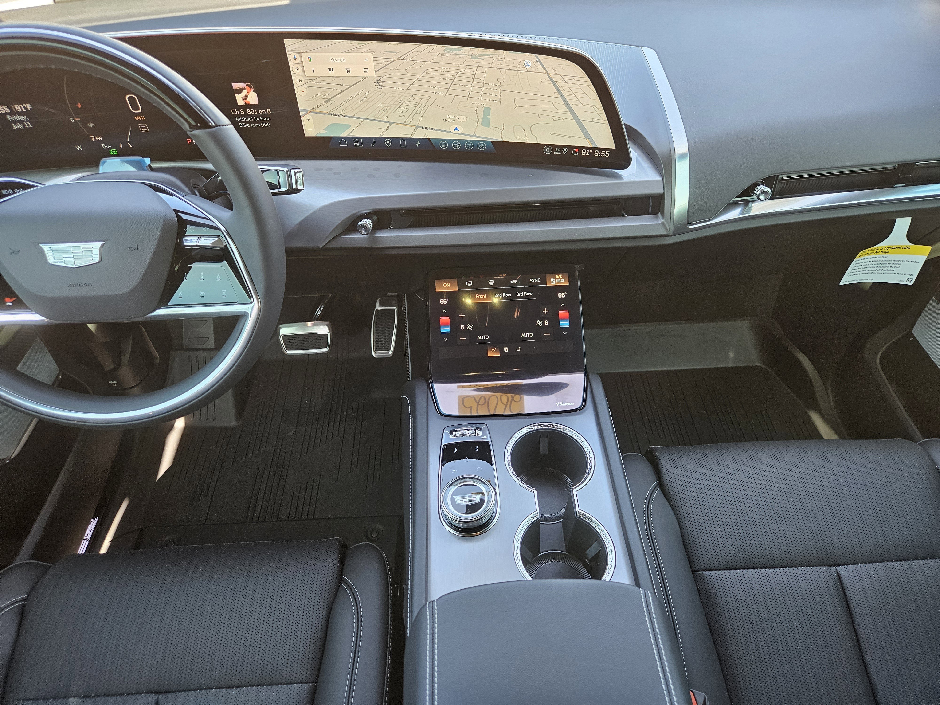 New 2026 Cadillac Vistiq Sport w/ LPO, Floor Liner Package image 18