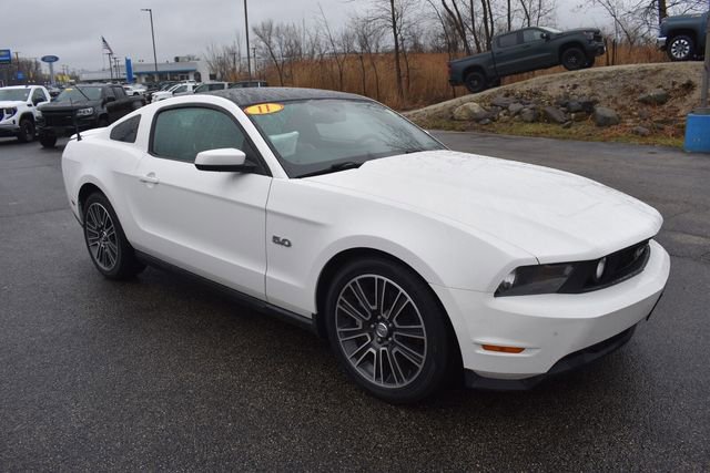 Used 2011 Ford Mustang GT Premium image 10