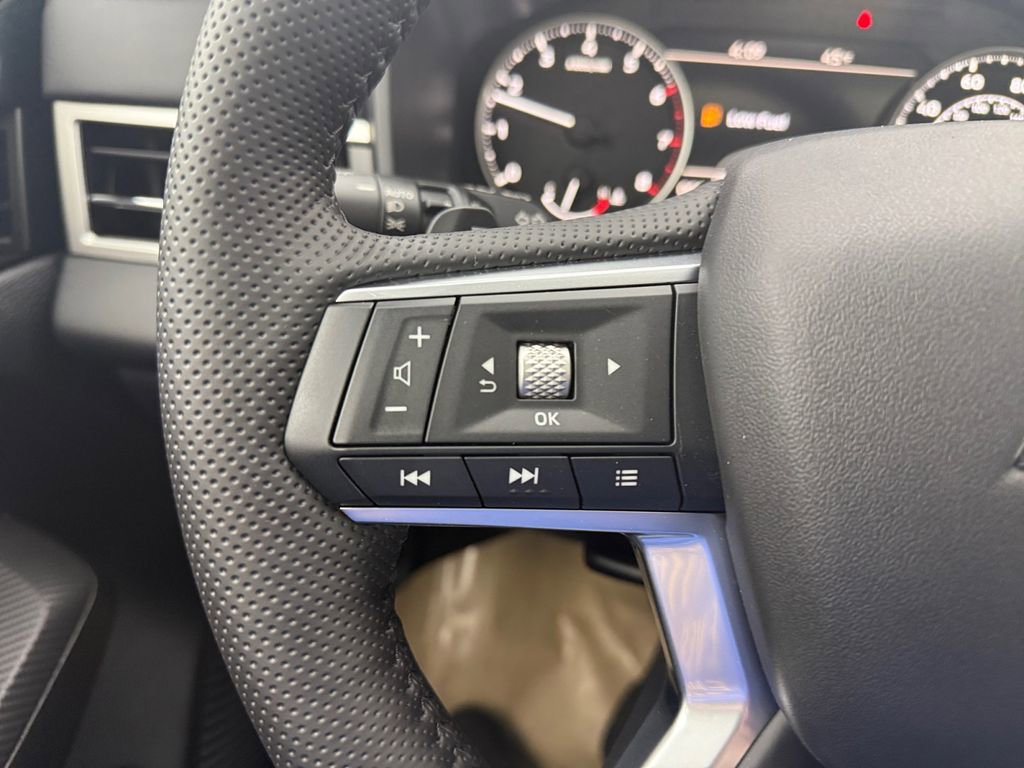 New 2026 Mitsubishi Outlander AWD image 34