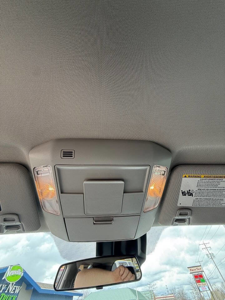 Used 2019 Toyota Tundra 4x4 Double Cab image 23