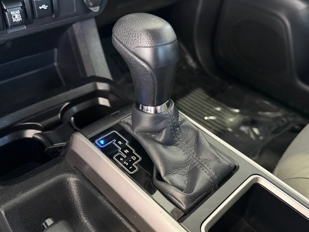 Certified 2023 Toyota Tacoma SR5 AWD/4WD image 29