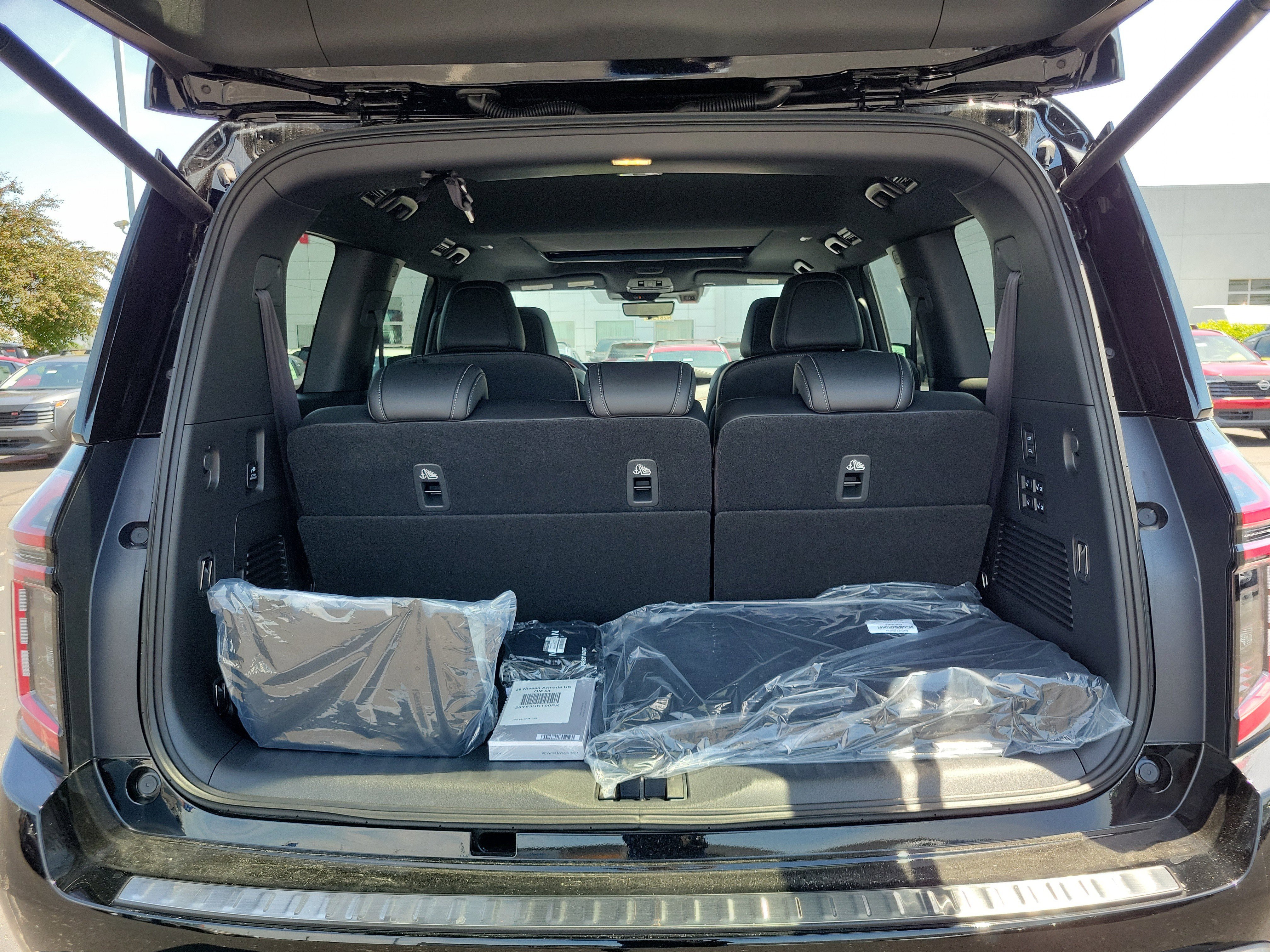 New 2026 Nissan Armada PRO-4X AWD/4WD image 8