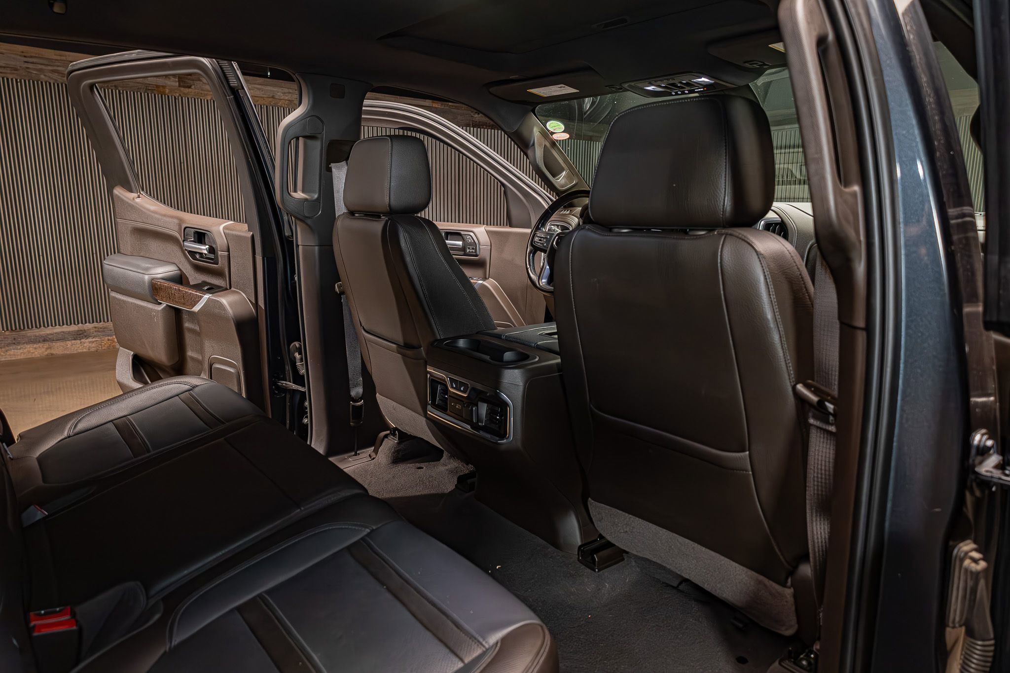 Used 2019 GMC Sierra 1500 Denali w/ Denali Ultimate Package AWD/4WD image 26