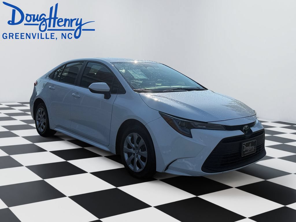 Used 2024 Toyota Corolla LE FWD image 7