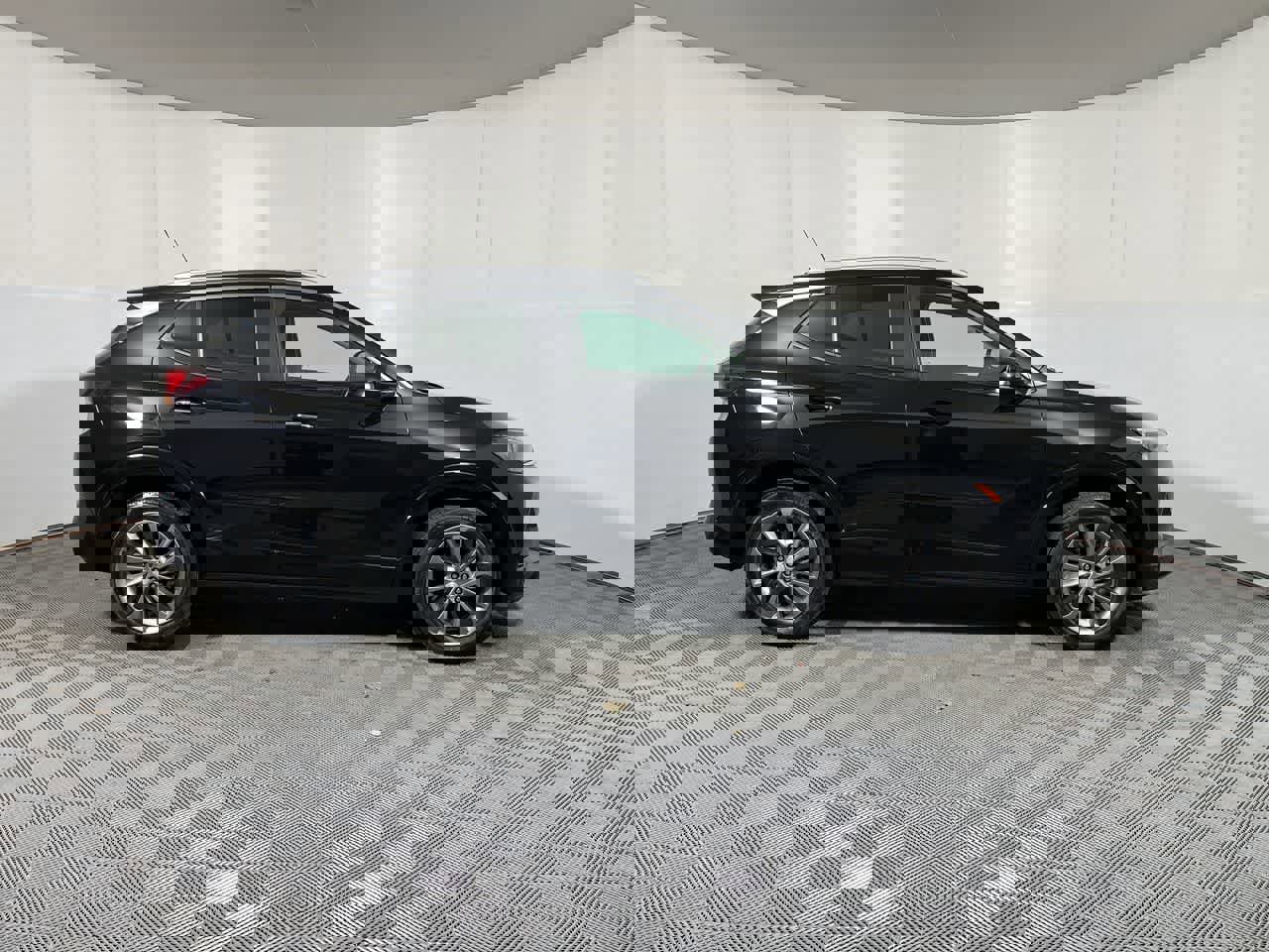 Used 2023 Buick Encore GX Select w/ Sport Touring Package AWD/4WD image 9