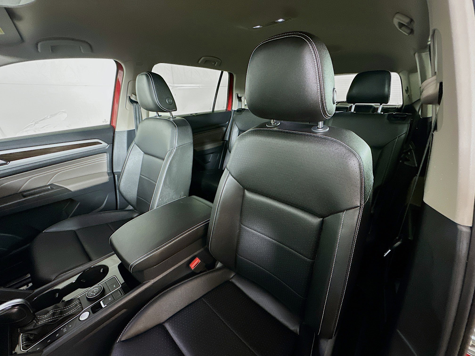 Used 2023 Volkswagen Atlas SE image 20