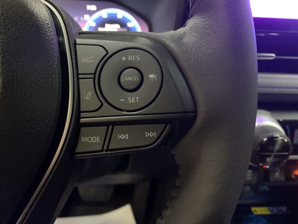 New 2025 Toyota RAV4 XSE image 27