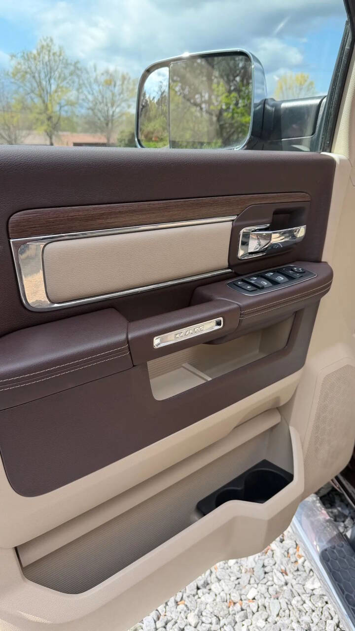 Used 2015 RAM 3500 Laramie image 13