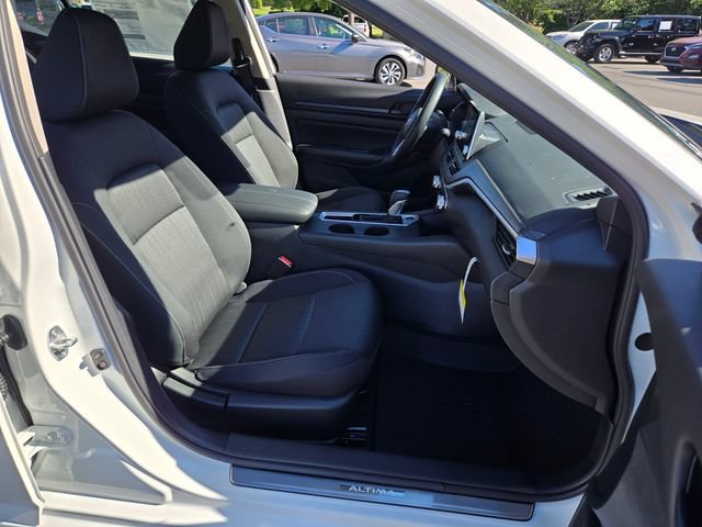 New 2026 Nissan Altima 2.5 SV FWD image 10