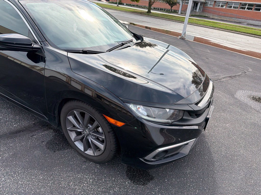 Used 2019 Honda Civic EX image 6