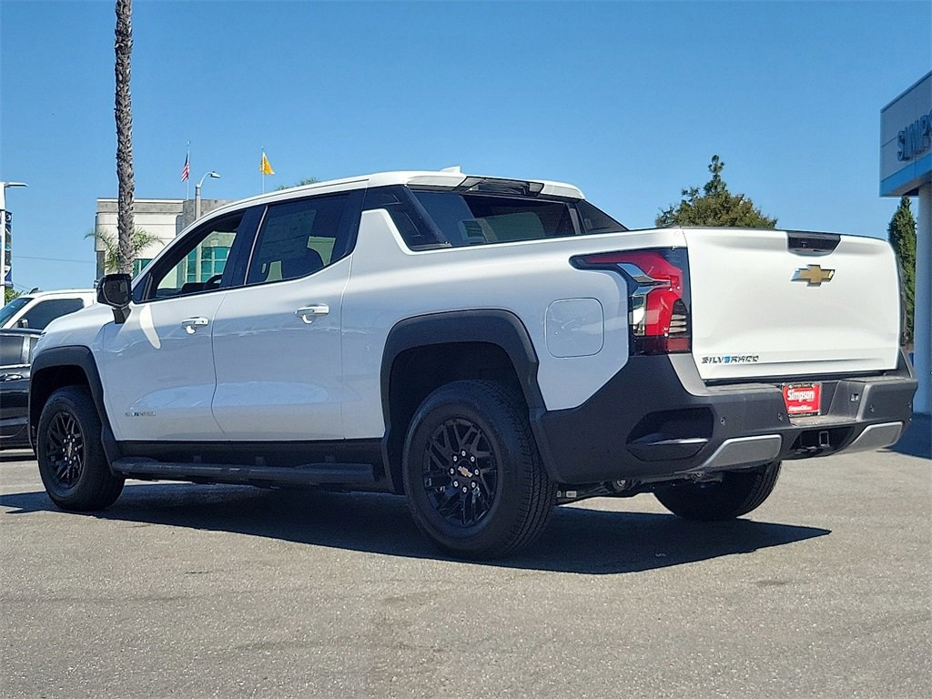 New 2026 Chevrolet Silverado EV LT image 2