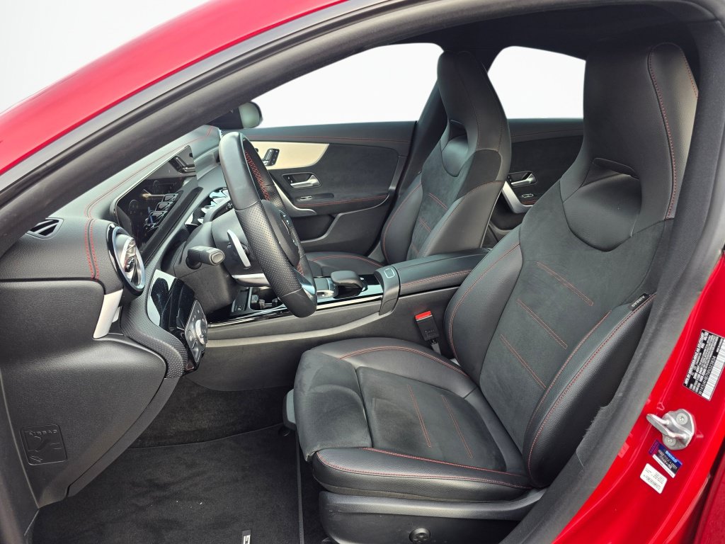 Used 2022 Mercedes-Benz CLA 250 4MATIC image 14
