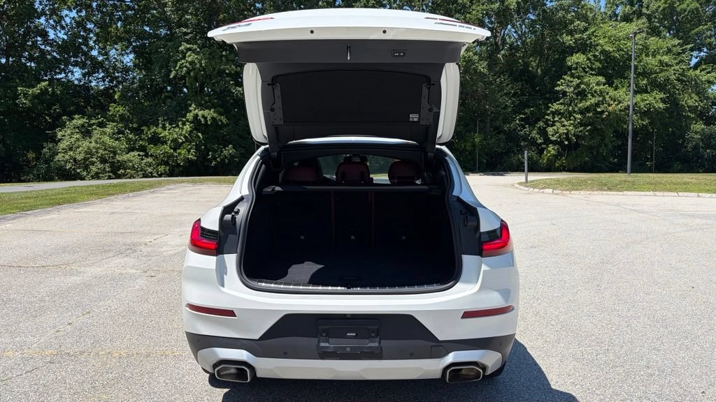 Used 2022 BMW X4 xDrive30i w/ Premium Package 2 AWD/4WD image 19