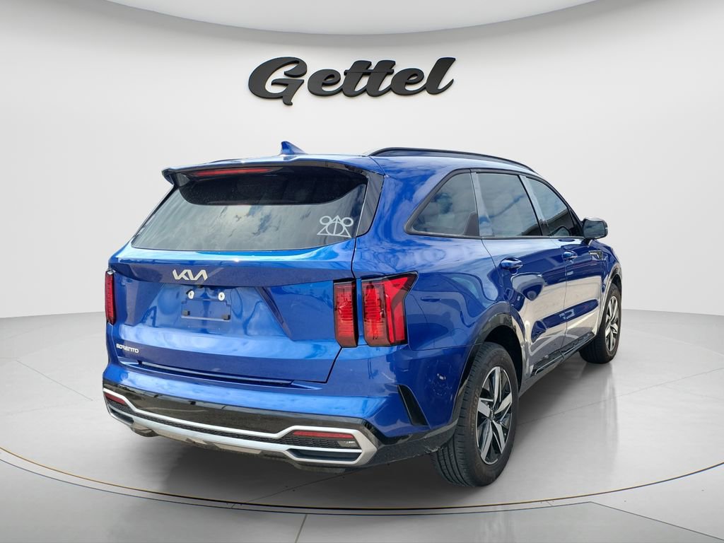Used 2023 Kia Sorento S w/ Panoramic Sunroof Package FWD image 5
