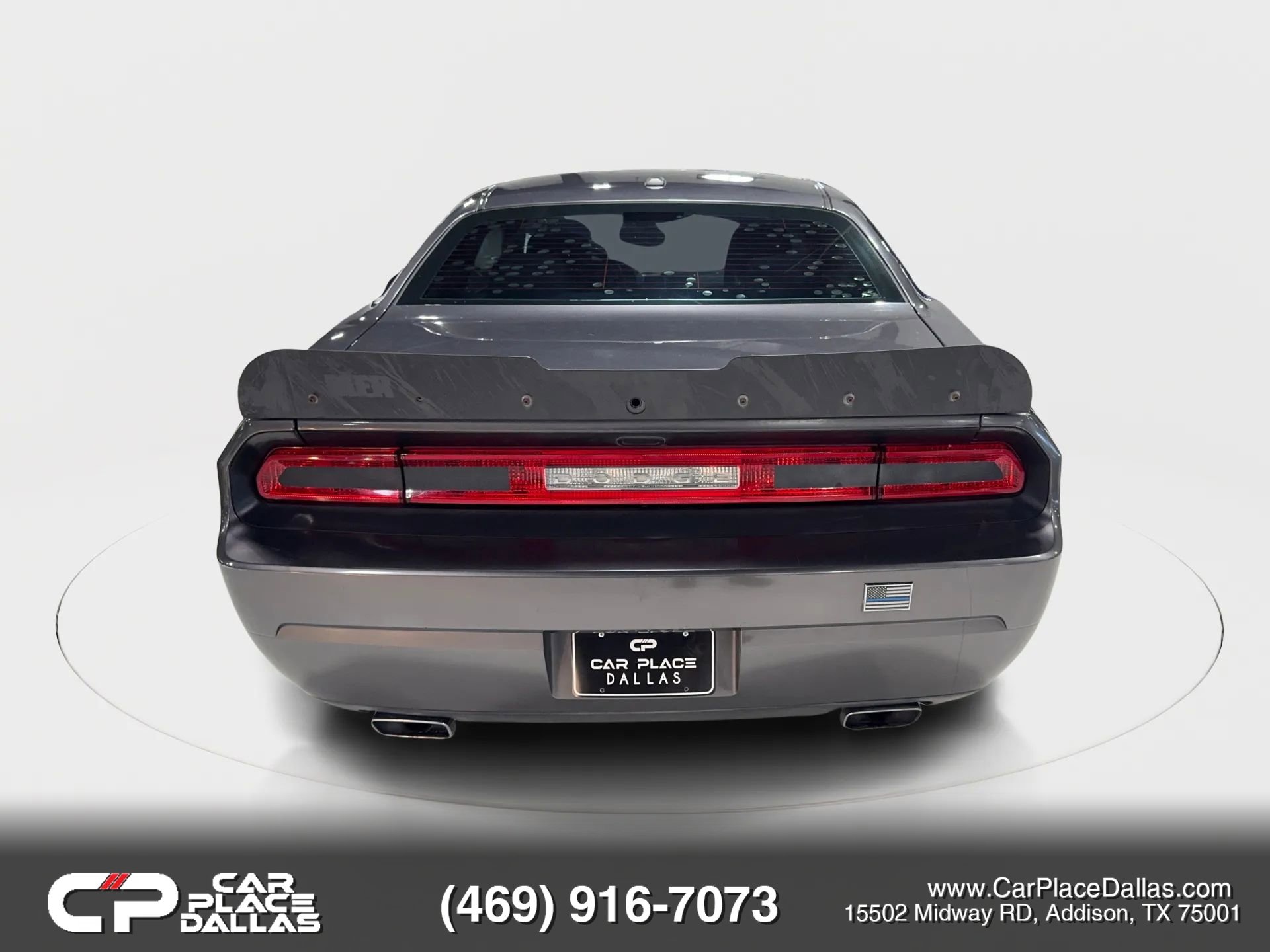 Used 2014 Dodge Challenger SXT RWD image 10