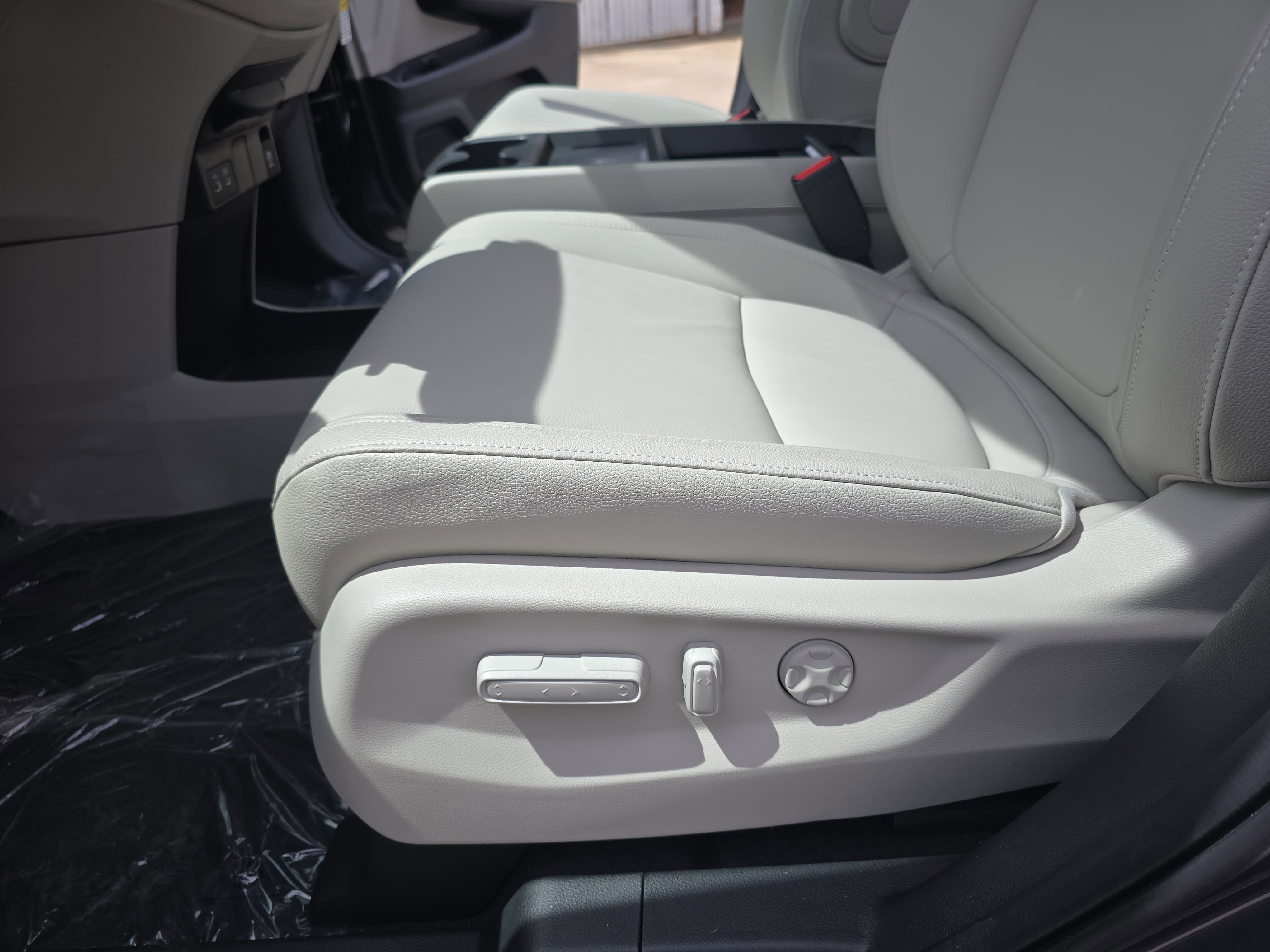 New 2026 Honda Odyssey EX-L image 30