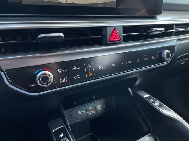 New 2025 Kia Sorento EX image 18