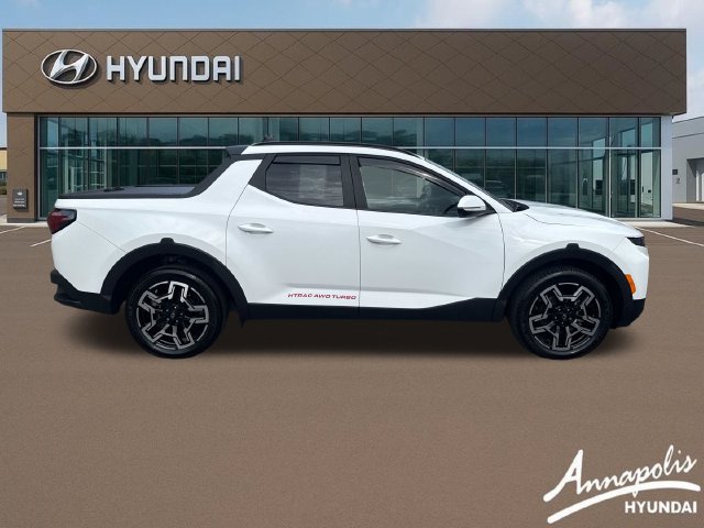 Certified 2025 Hyundai Santa Cruz Limited AWD/4WD image 6