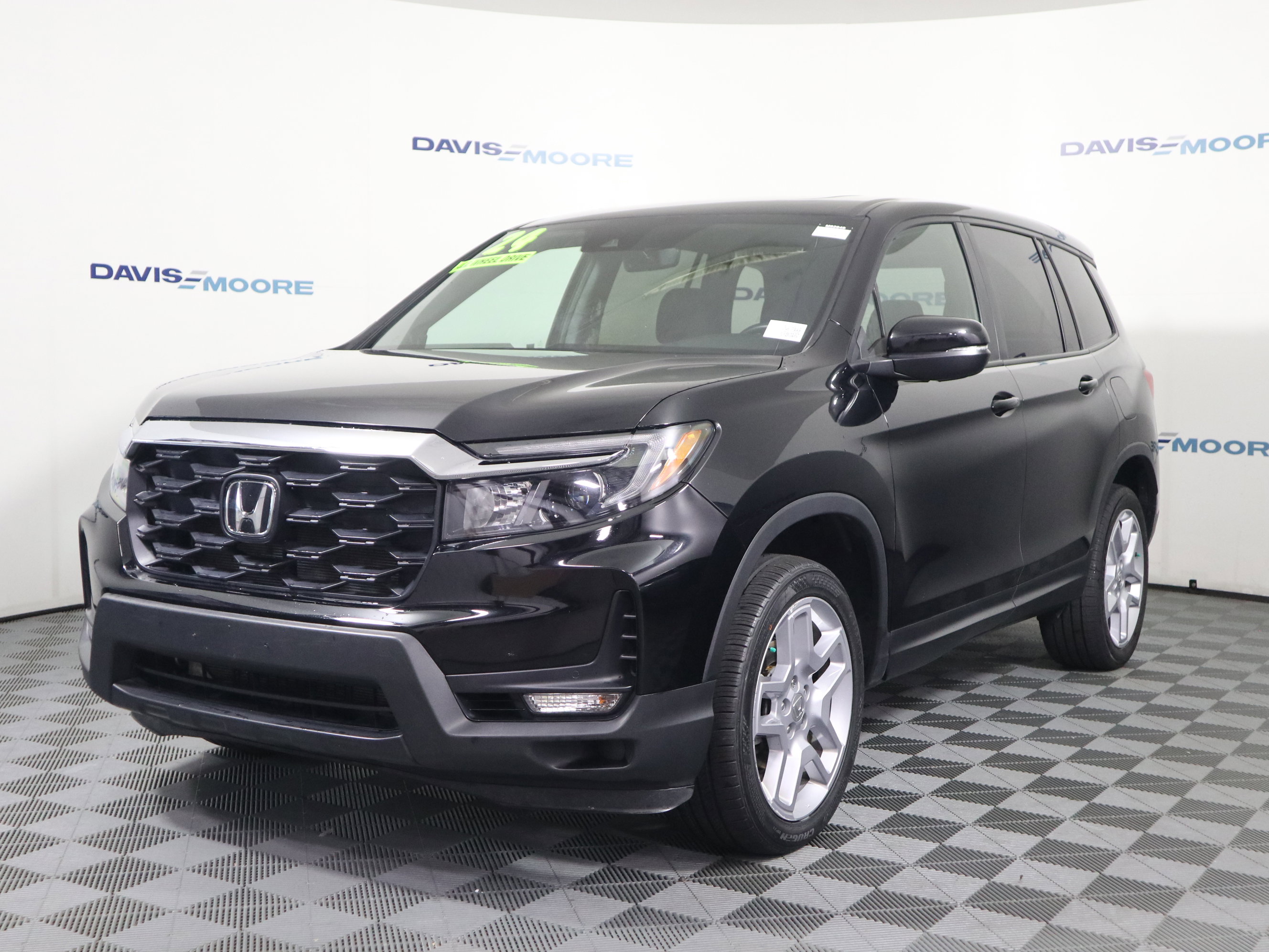 Used 2024 Honda Passport EX-L image 11