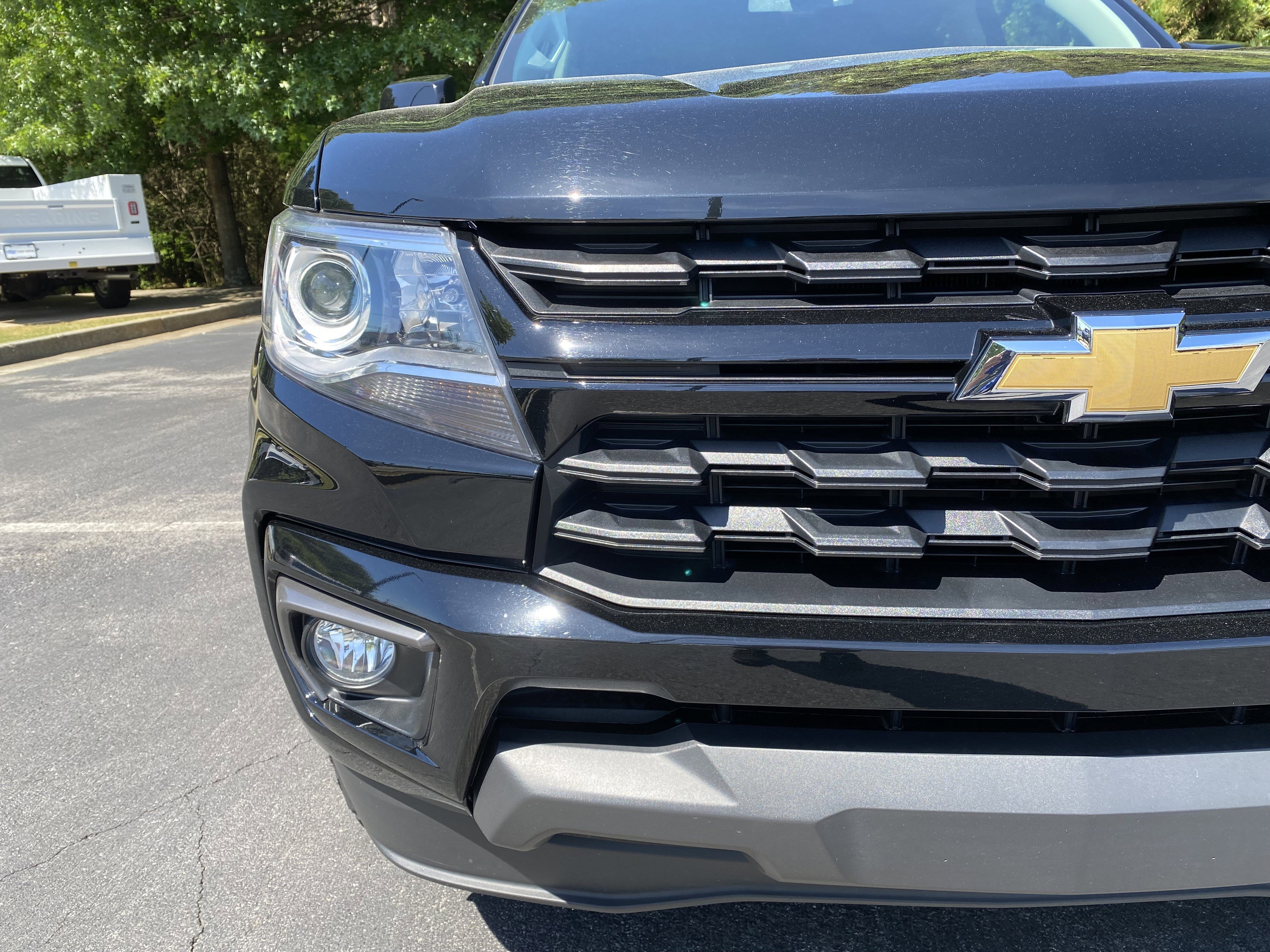 Used 2022 Chevrolet Colorado LT w/ Luxury Package RWD image 14
