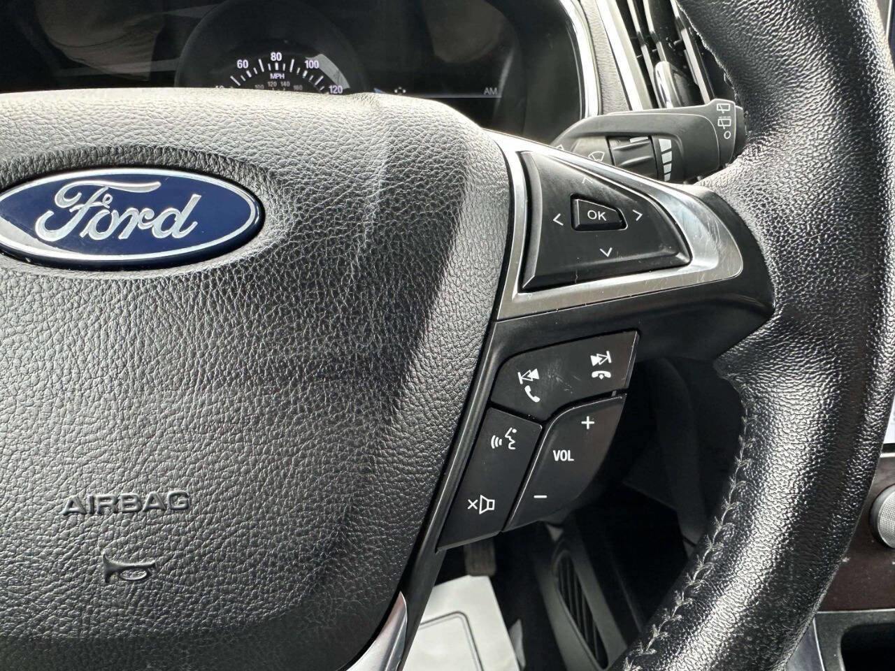 Used 2021 Ford Edge Titanium AWD/4WD image 25