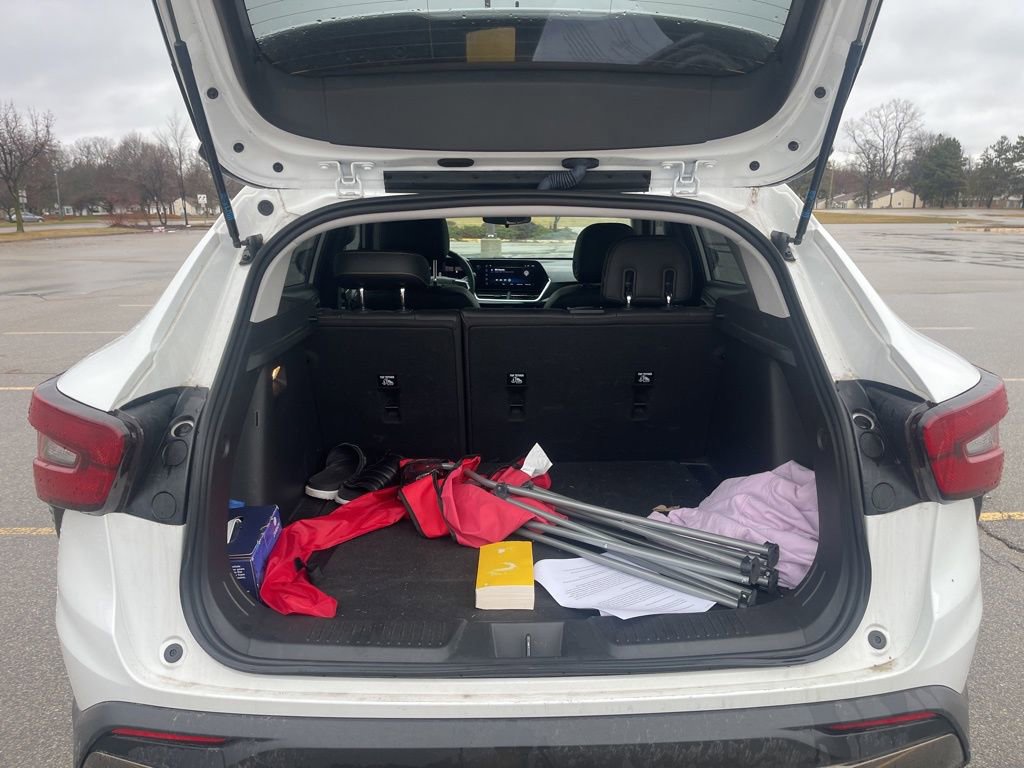 Certified 2024 Chevrolet Trax ACTIV w/ Sunroof Package image 9