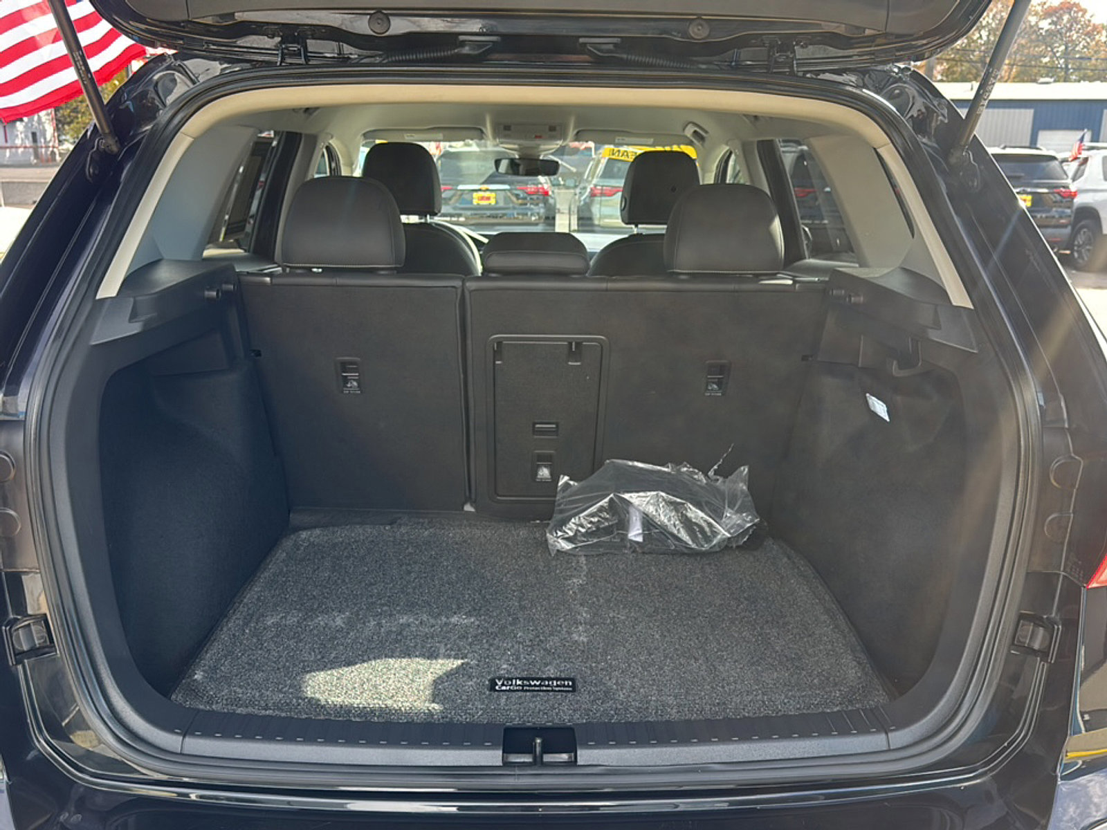 Used 2024 Volkswagen Taos SE image 23