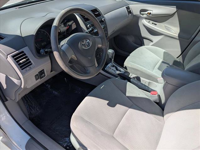 Used 2010 Toyota Corolla LE FWD image 10