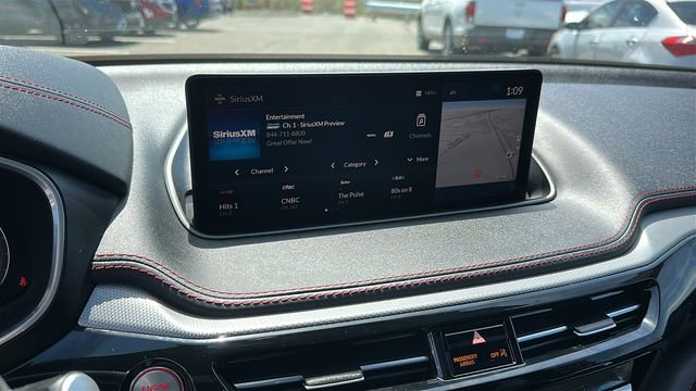 Used 2023 Acura MDX Type S AWD/4WD image 16