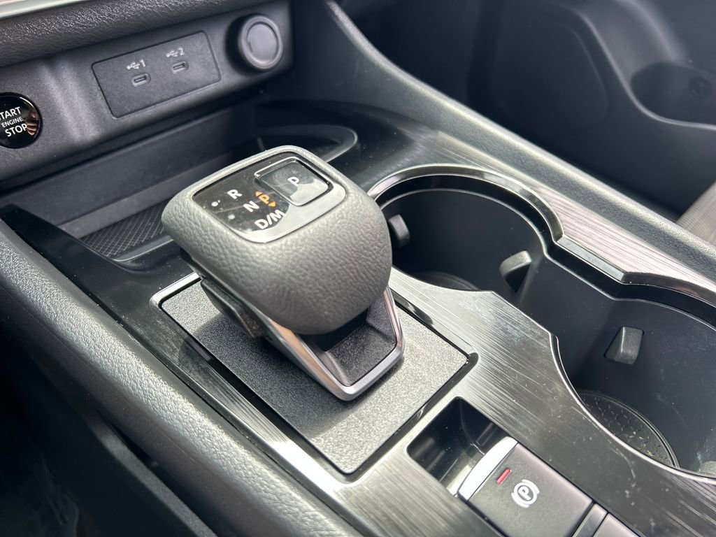 Used 2025 Nissan Rogue SV AWD/4WD image 30