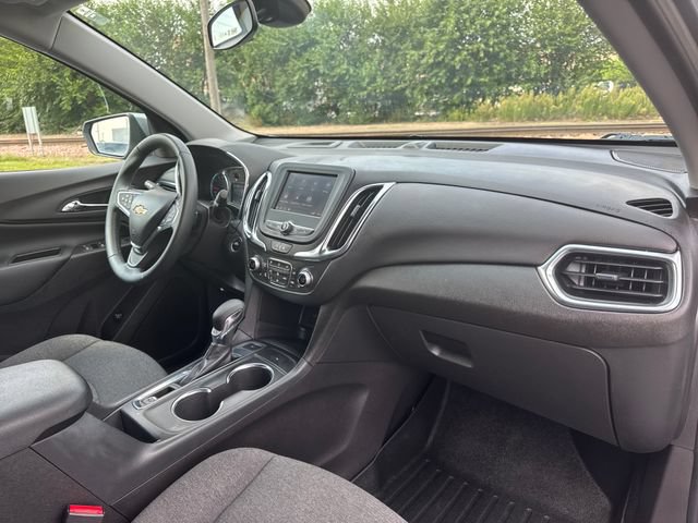 Used 2024 Chevrolet Equinox LT AWD/4WD image 27