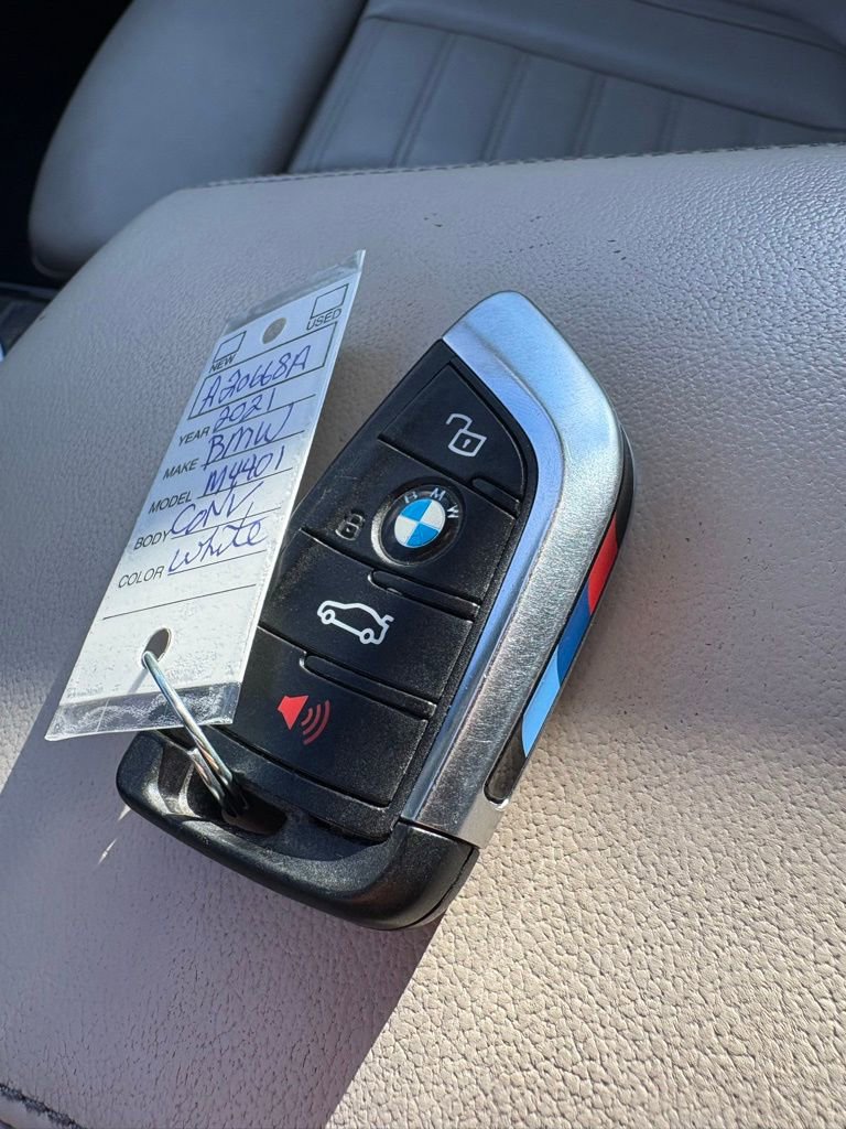 Used 2021 BMW M440i Convertible w/ Premium Package image 26