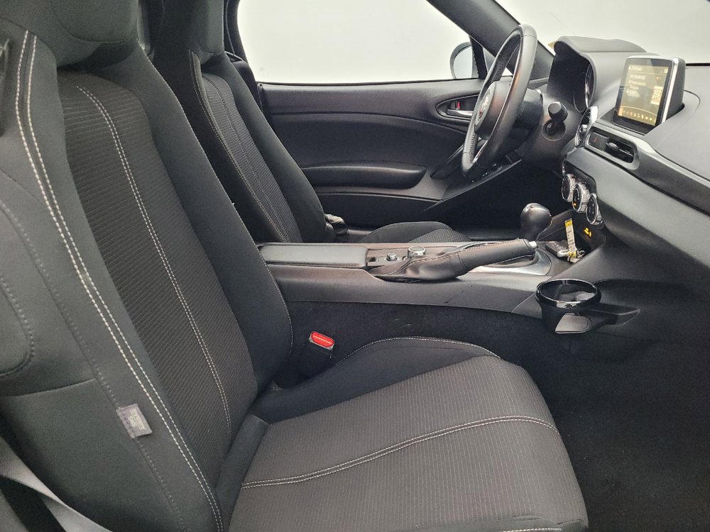 Used 2020 FIAT 124 Spider Classica w/ Technology Group image 21