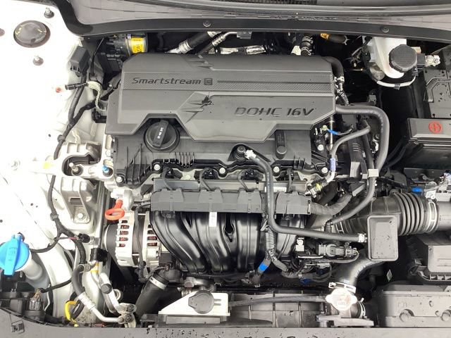 Certified 2024 Hyundai Elantra SEL image 27