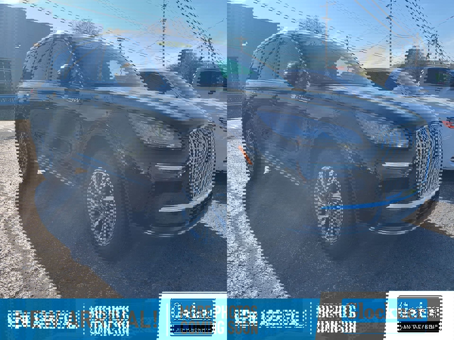 Used 2023 Lincoln Corsair AWD w/ Equipment Group 101A image 1