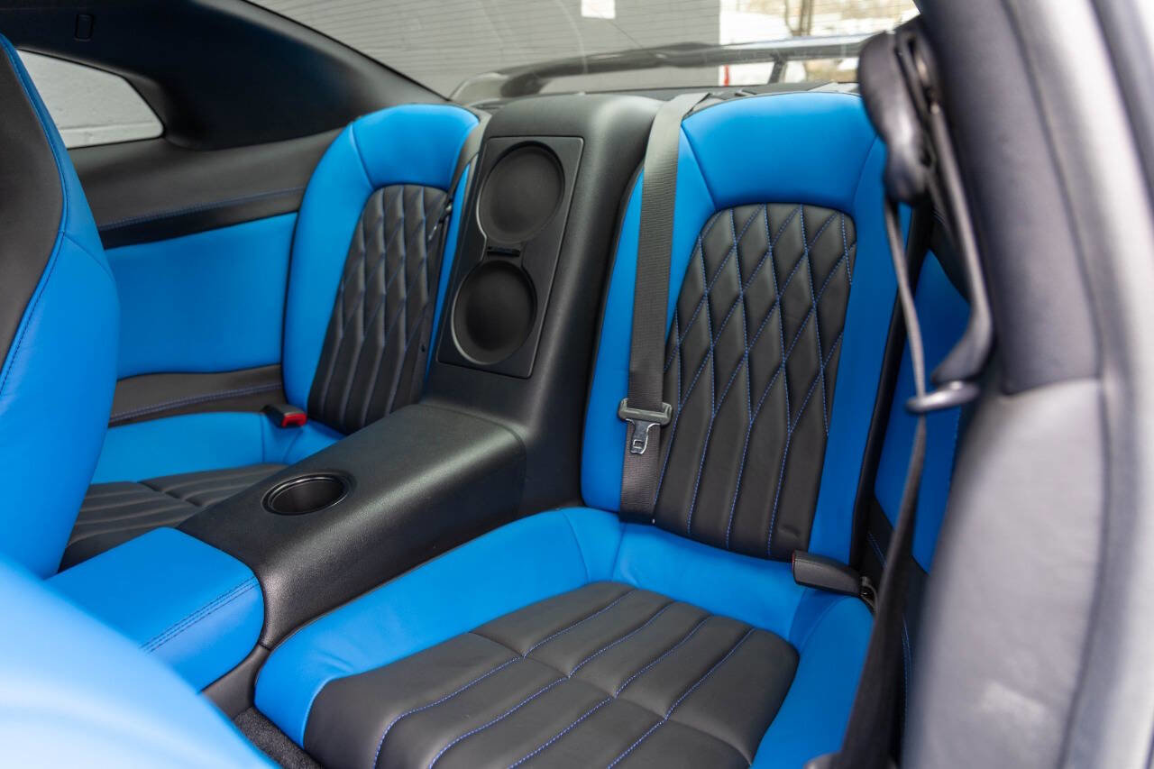 Used 2017 Nissan GT-R Premium AWD/4WD image 26