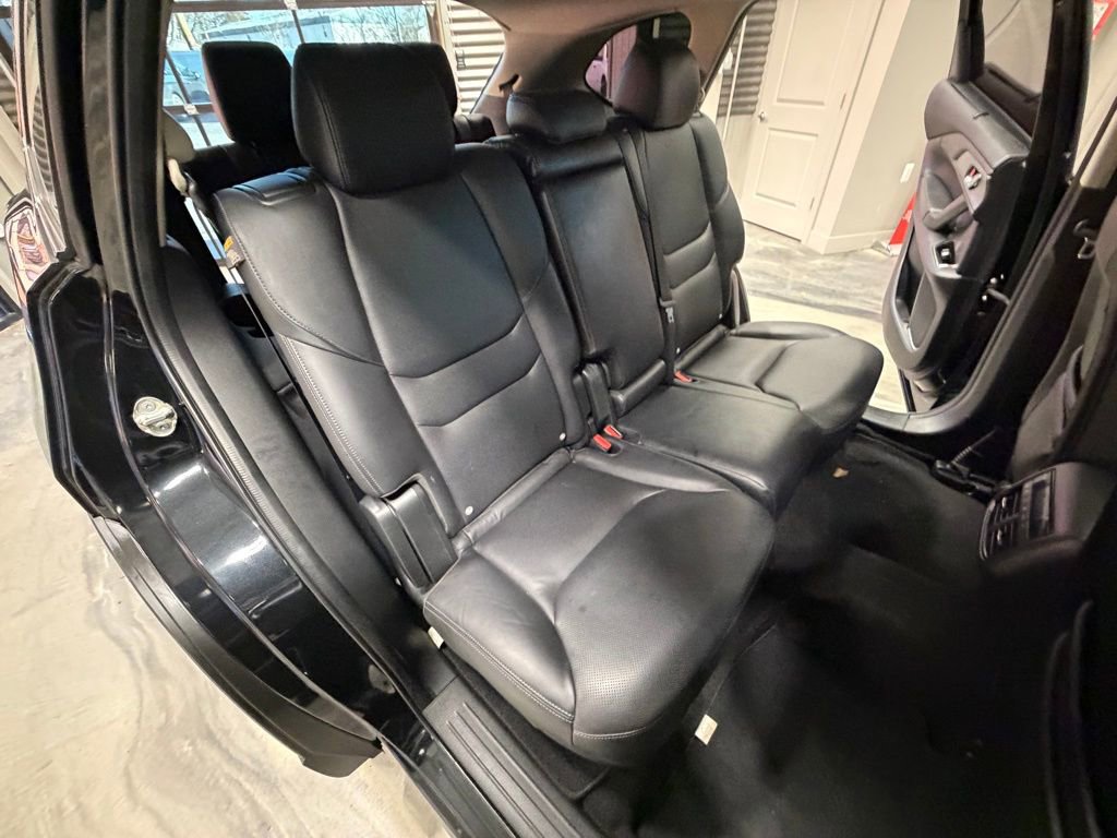 Used 2018 MAZDA CX-9 Touring w/ Touring Premium Package image 6