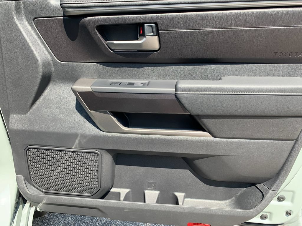 New 2026 Toyota Tundra SR5 AWD/4WD image 18