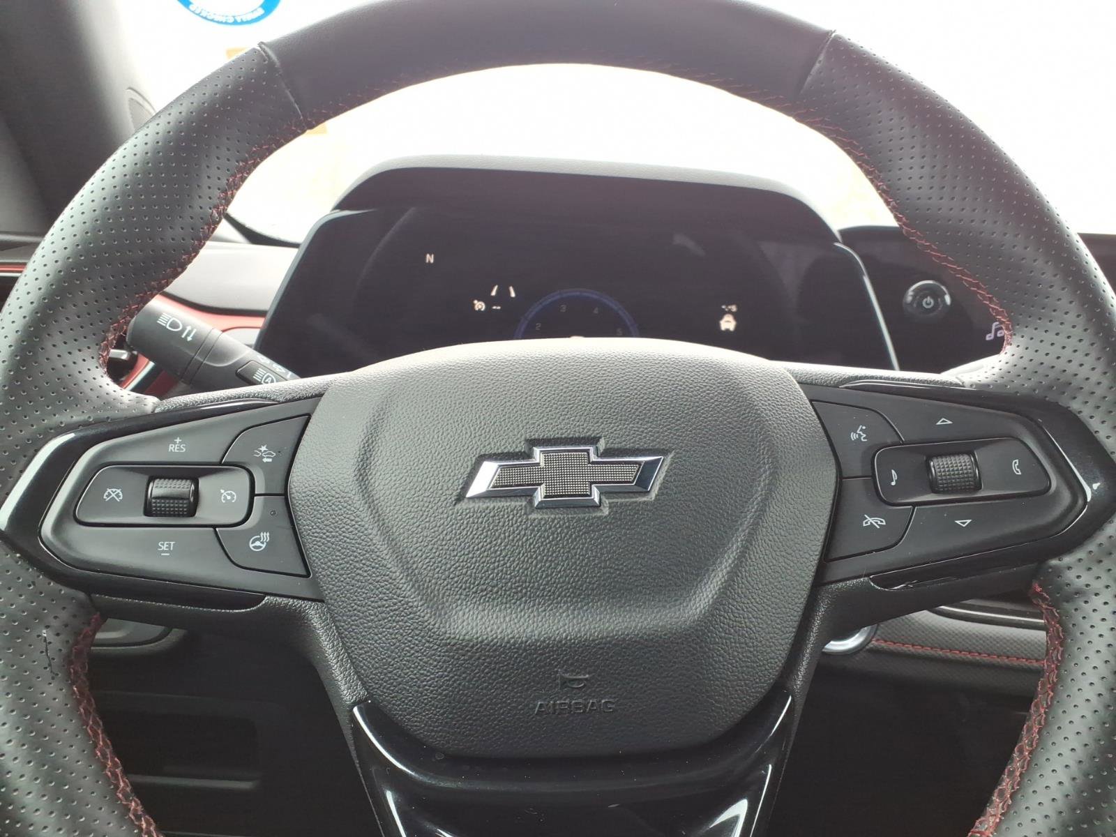 Used 2024 Chevrolet TrailBlazer RS image 24