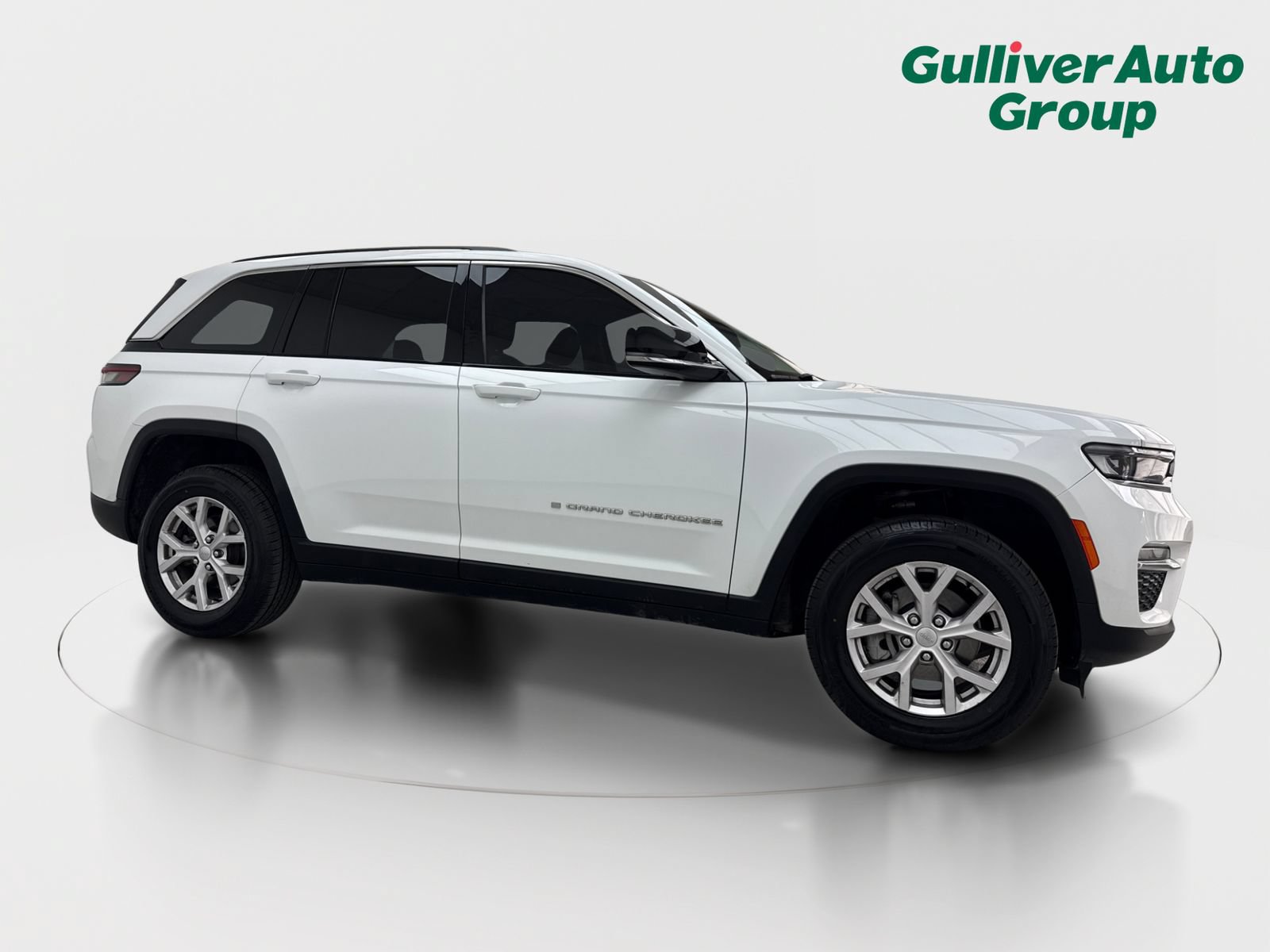 Used 2022 Jeep Grand Cherokee Limited AWD/4WD image 12