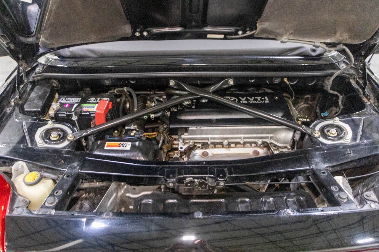 Used 2000 Toyota MR2 RWD image 17