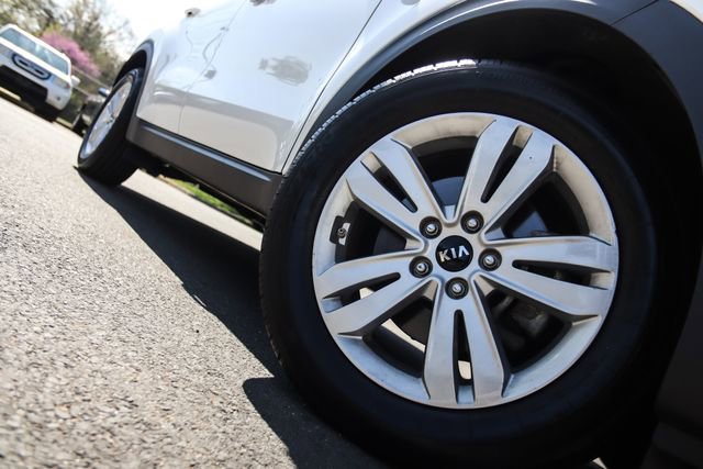 Used 2018 Kia Sportage LX FWD image 43